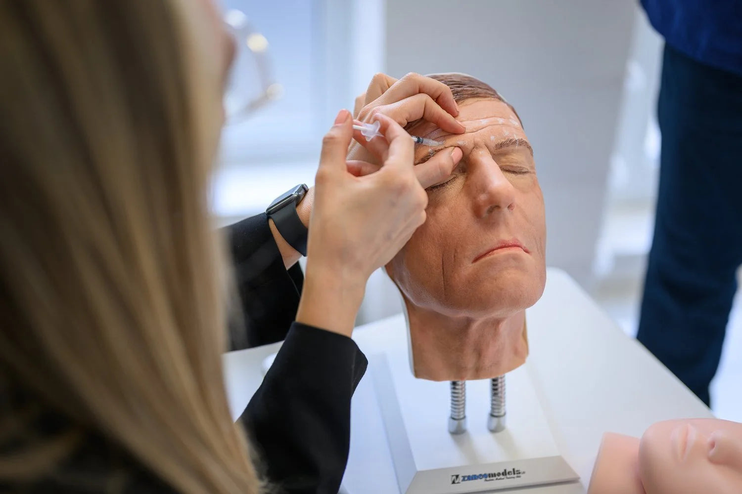 Advanced Neuromodulators & Dermal Fillers Program (For Nurses)